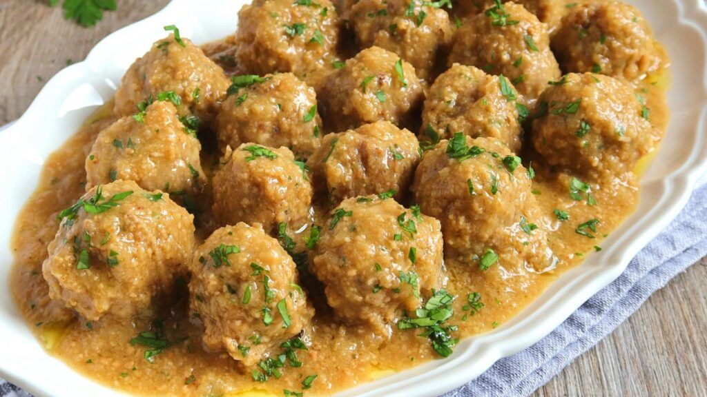 albondigas en salsa de almendras