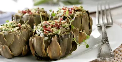 alcachofas al horno con jamon y huevo