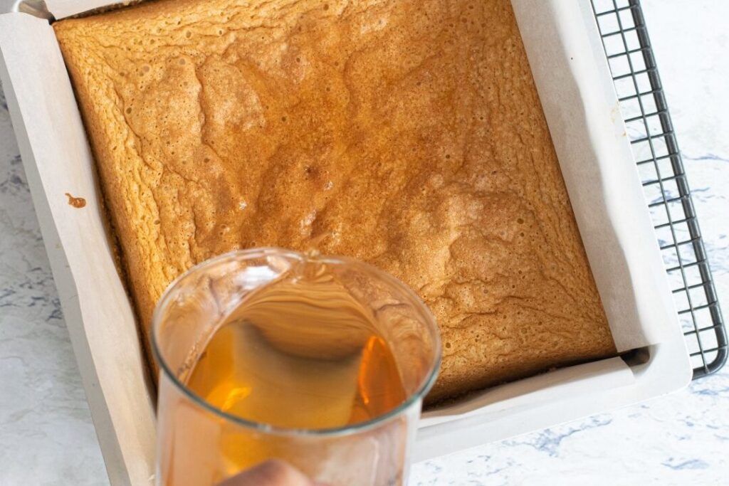 almibar casero para bizcocho borracho