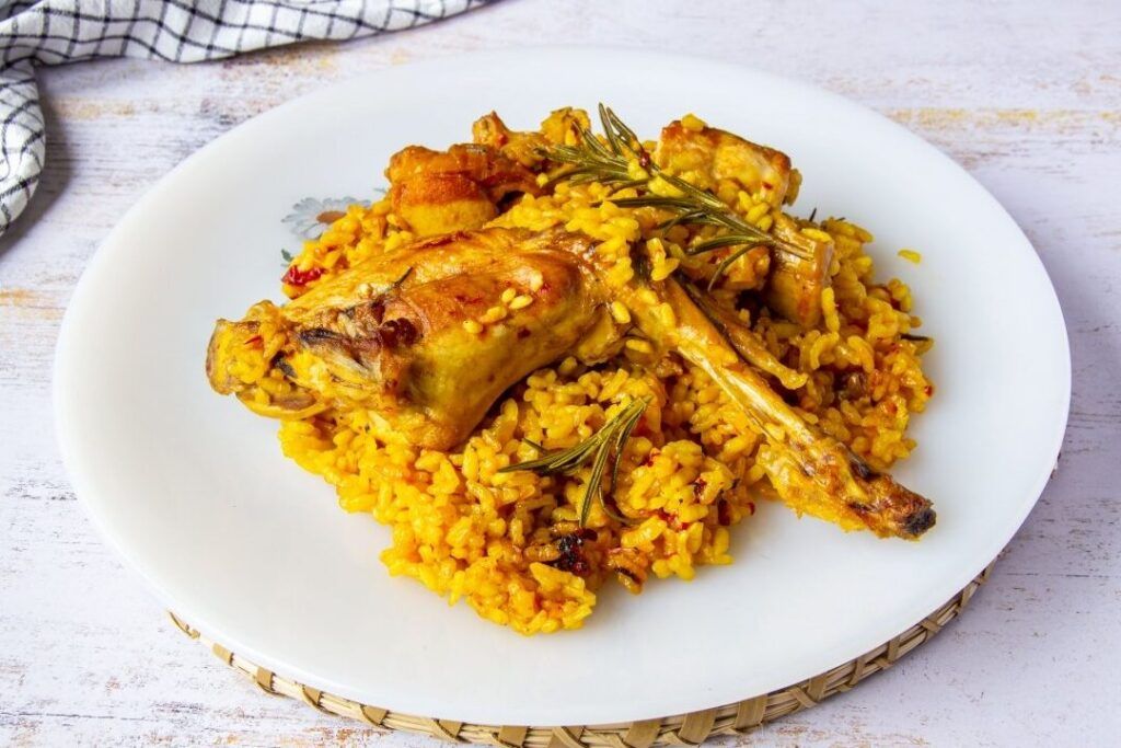 arroz con conejo