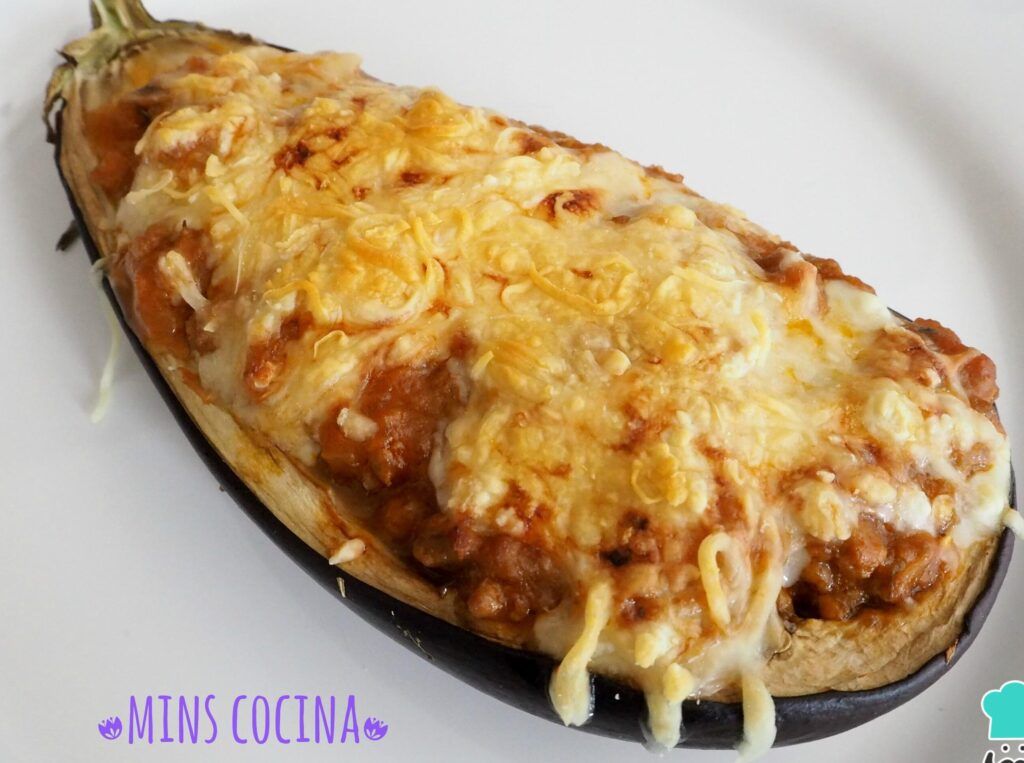berenjenas rellenas de carne picada y tomate