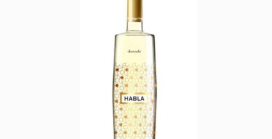 botella de vino blanco habla