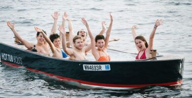 botes en agua caliente