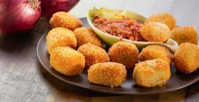 croquetas doradas y crujientes