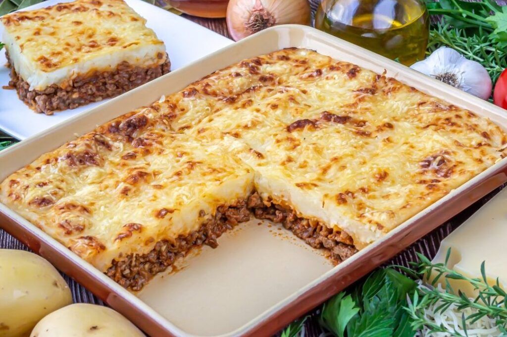 pastel de carne picada y pure de patatas