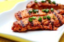 Como adobar las pechugas de pollo: la mejor receta paso a paso