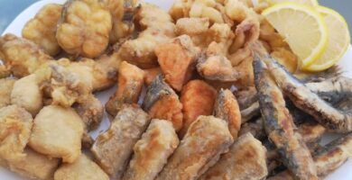 pescado frito en andalucia
