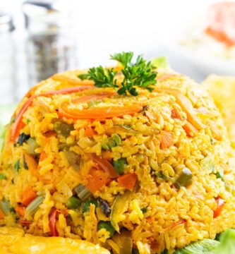plato de arroz con pollo