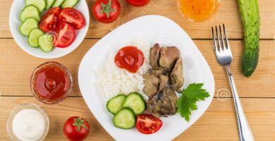plato de ficat de pui