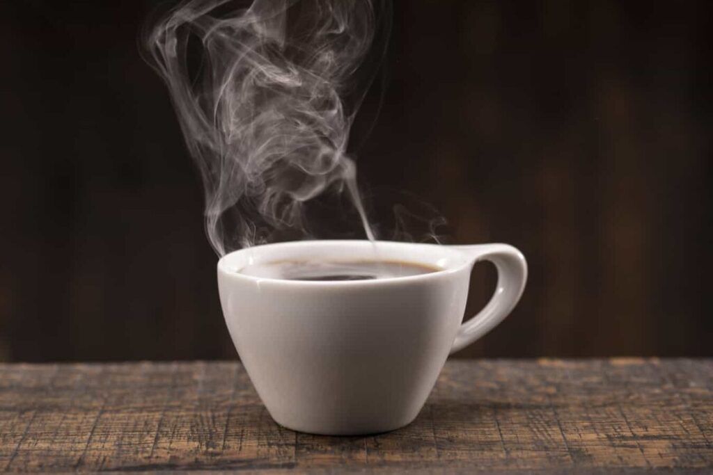 taza de cafe recien hecho