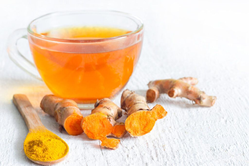 te de curcuma con jengibre