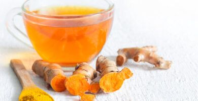 te de curcuma con jengibre