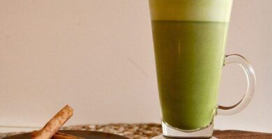 te matcha con leche y canela