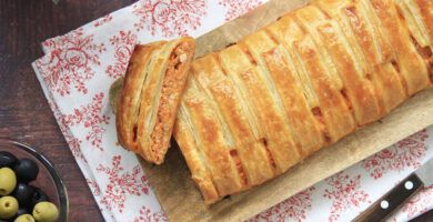 trenza de hojaldre rellena de atun