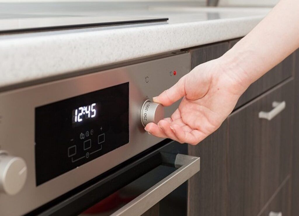 un horno con temperatura adecuada