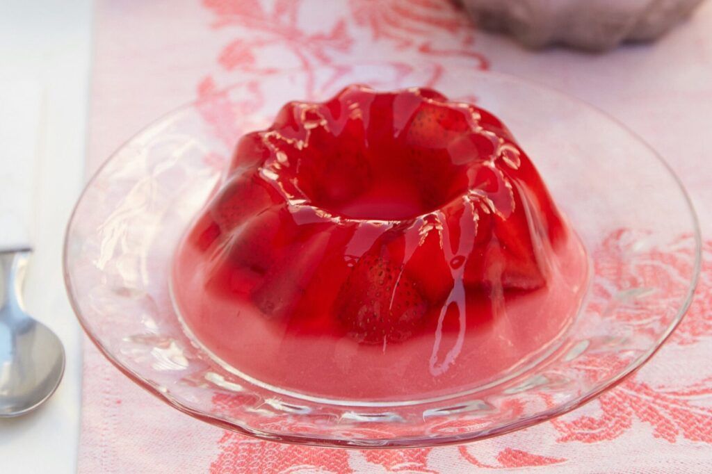 una porcion de gelatina